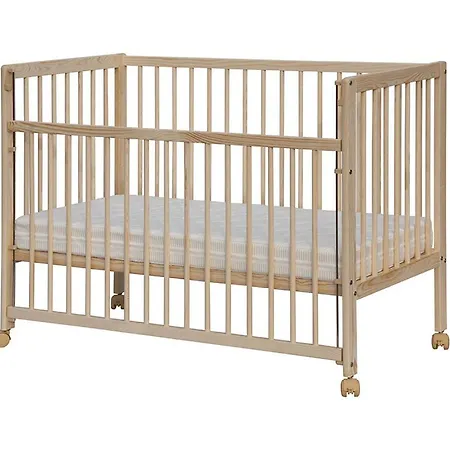 Zeleny Dom V Raji Nyaraló