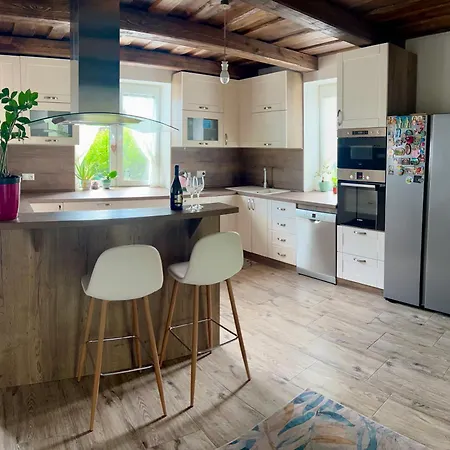 Zeleny Dom V Raji Letanovce