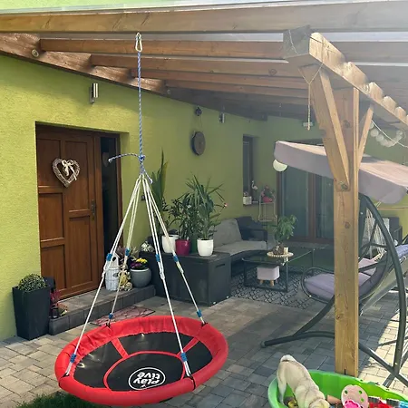 Zeleny Dom V Raji Vakantiehuis Letanovce