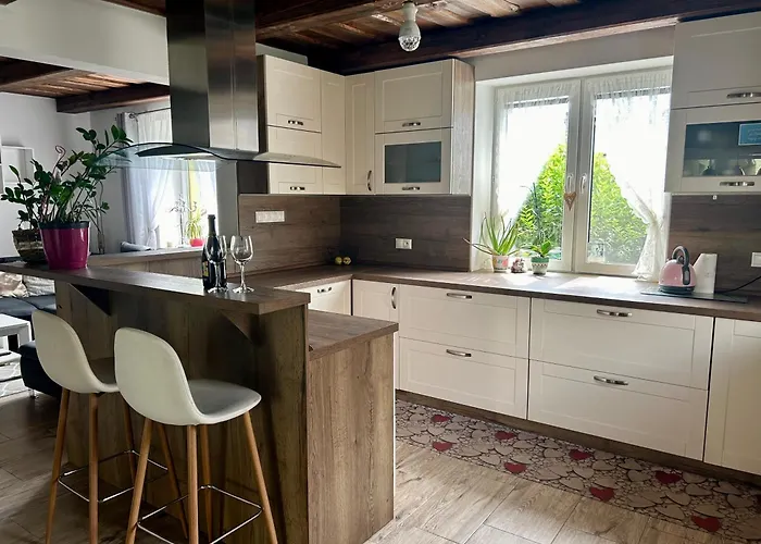 Zeleny Dom V Raji 別荘