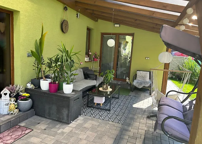 別荘 Zeleny Dom V Raji